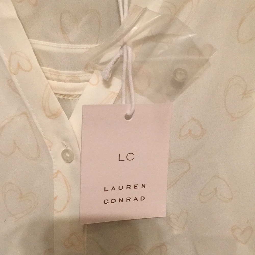 Shirt - Picture 4 of 4
